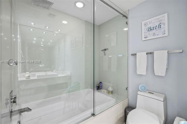 Building Photo - 55 SW 9th St