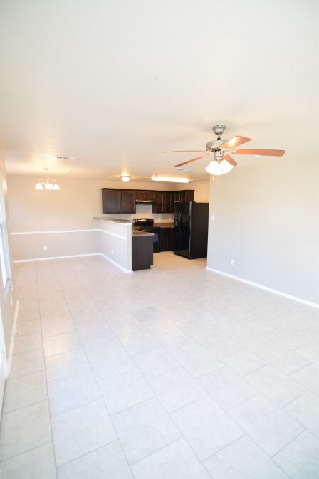 Building Photo - 3309 Regency Dr