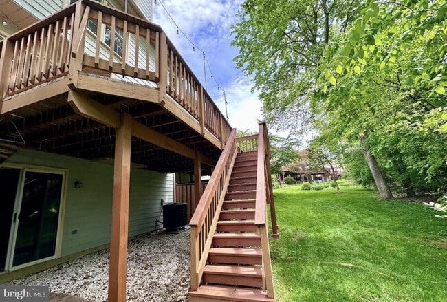 Building Photo - 5339 Tarkington Pl