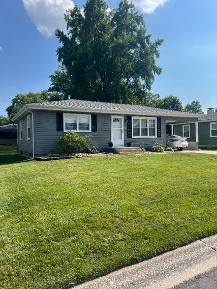 Primary Photo - 516 Bollman Ave