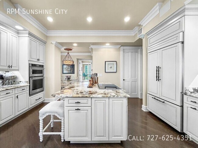 Building Photo - 4973 Bacopa Ln S