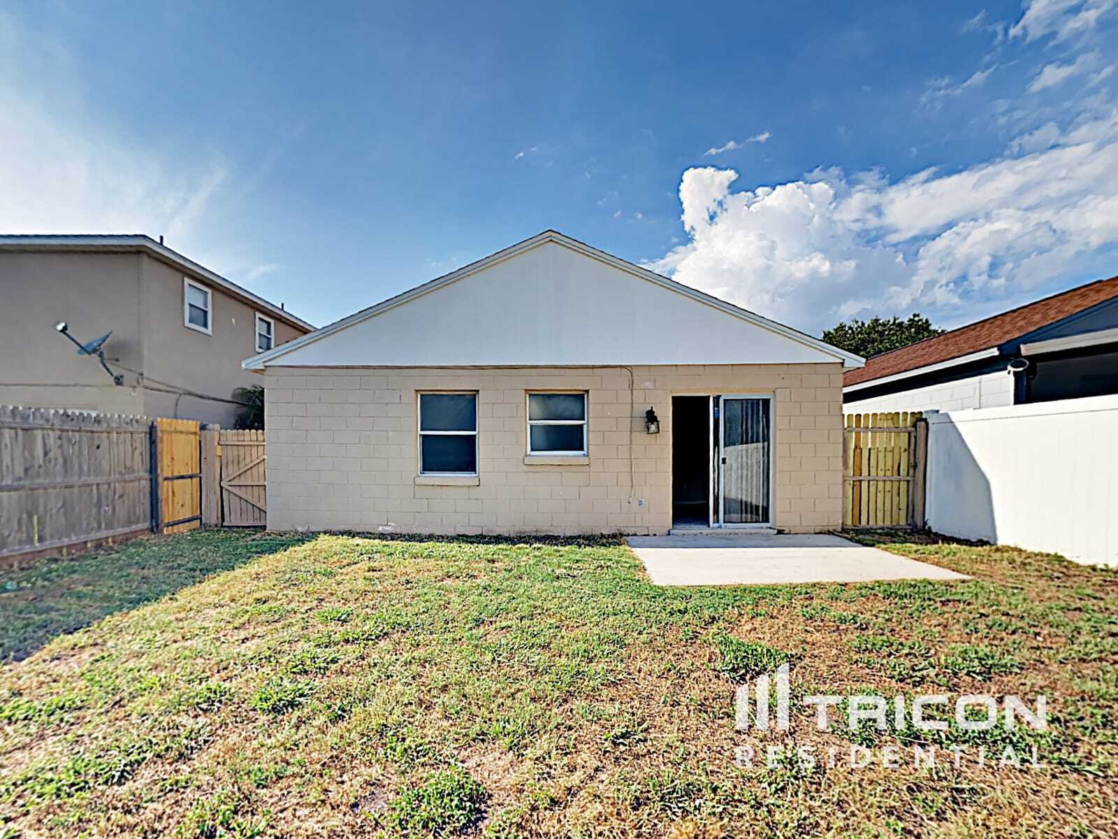 Building Photo - 7812 Sagebrush Pl