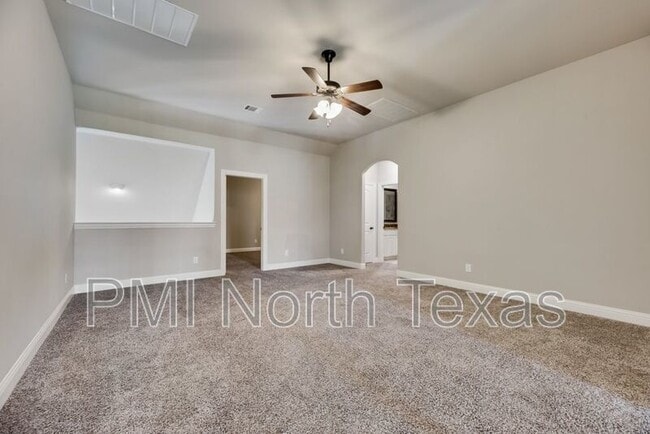 Building Photo - 740 Sandbox Drive