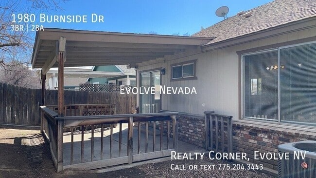 Building Photo - 1980 Burnside Dr