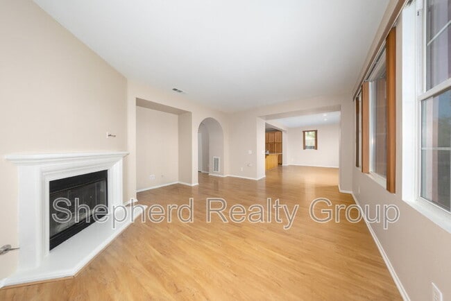 Building Photo - 2985 Breezy Meadow Cir