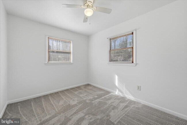 Building Photo - 1425 D St