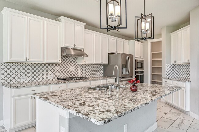 Building Photo - 2641 Summer Indigo Trl