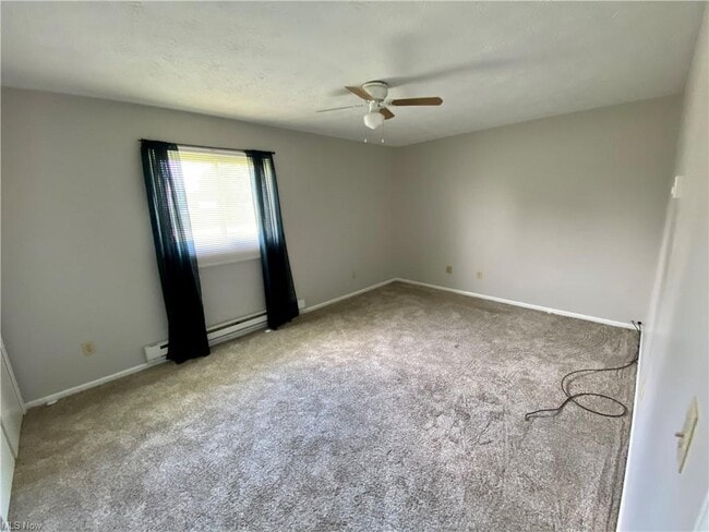 Building Photo - 229 Brunswick Dr