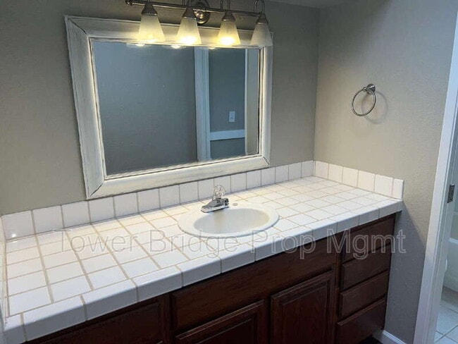 Building Photo - 6306 Trajan Dr