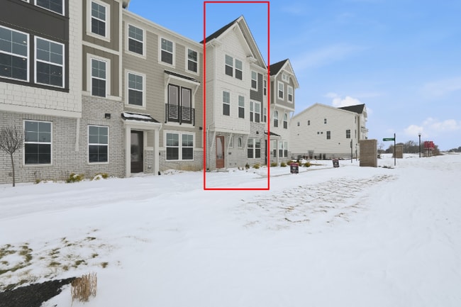 Building Photo - 404 Elite St