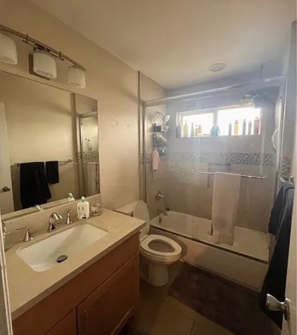 Building Photo - 1909 22nd St