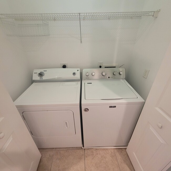 Washer & Dryer - 1701 Mariner Bay Blvd