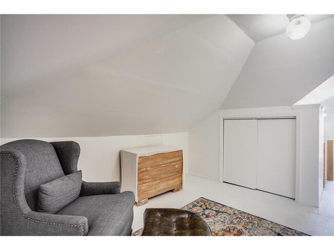 Building Photo - 3521 Girard Ave S