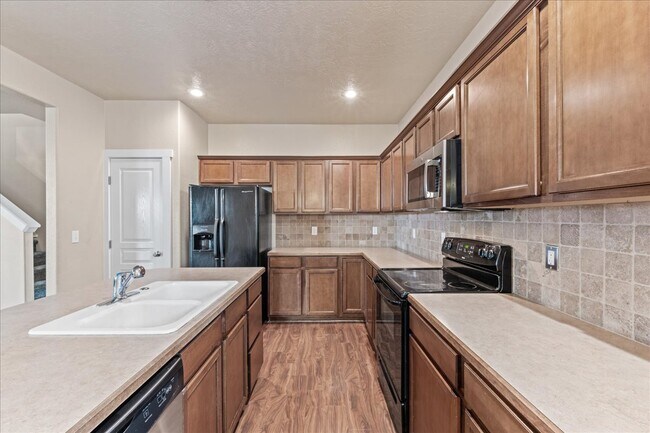 Building Photo - 115 W Lava Falls Dr