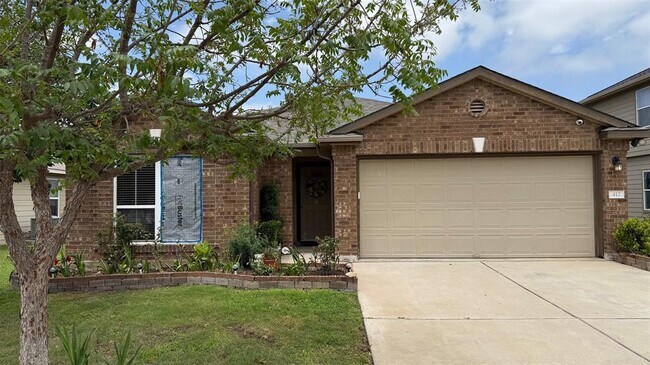 Building Photo - 412 Moulins Ln