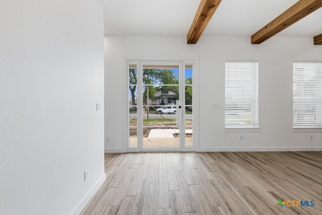 Building Photo - 158 S Academy Ave