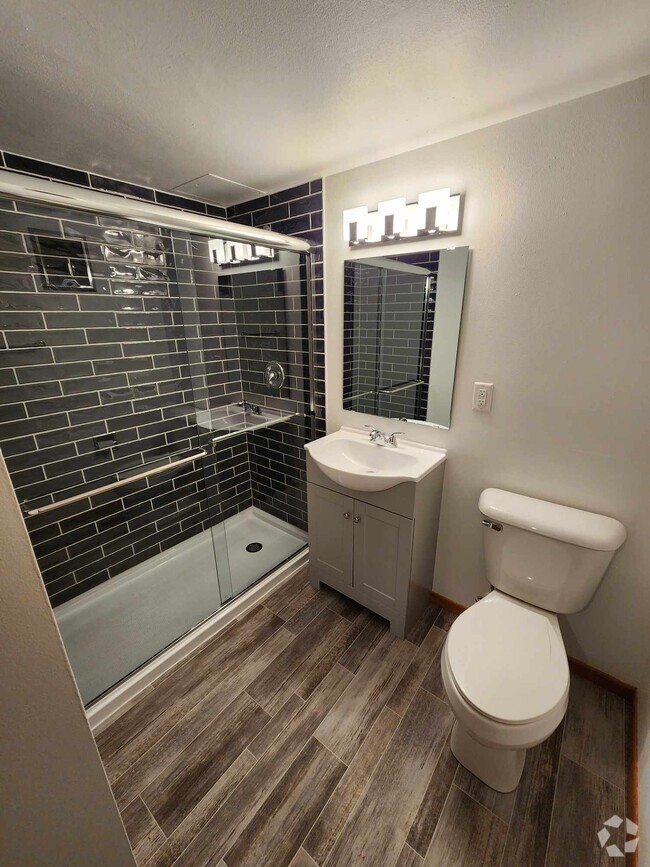 New walk in shower - Madison Square Apartments