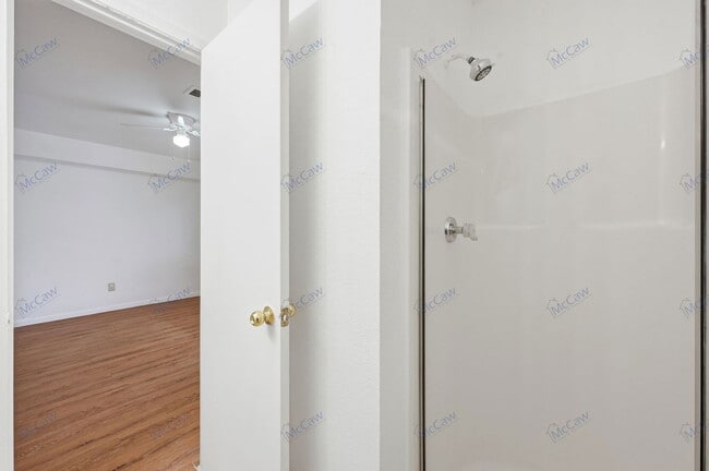 Building Photo - 8135 Julie Ave