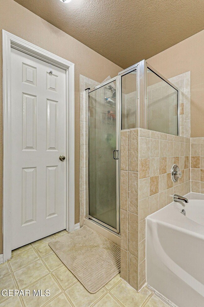 Building Photo - 6312 Casper Ridge Dr