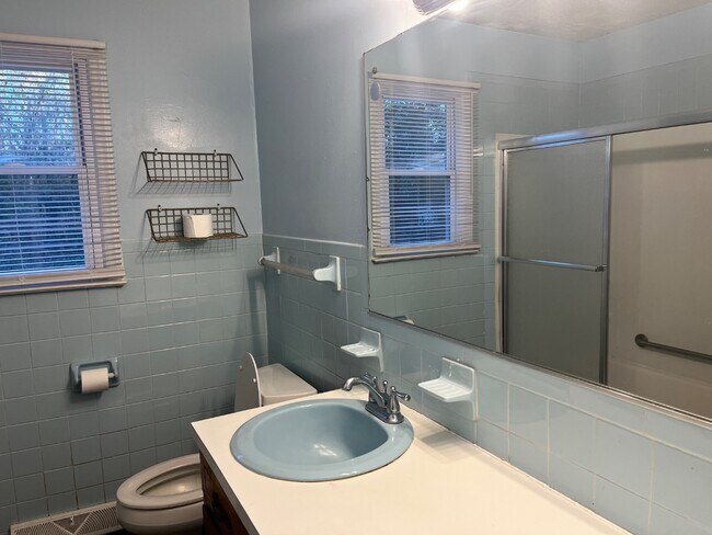 Building Photo - 4123 Carr Store Rd