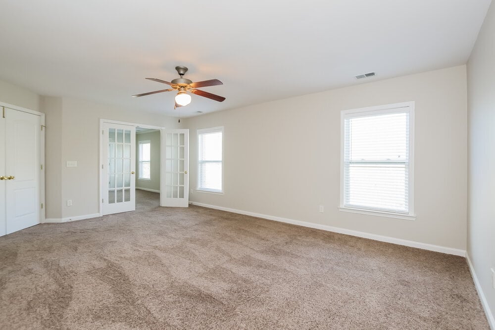 Building Photo - 3302 Southerland Ct