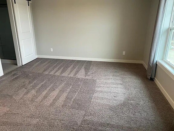 Building Photo - 5440 154th Ct