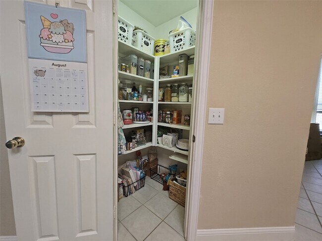 Building Photo - 2813 Gulf Breeze Ct