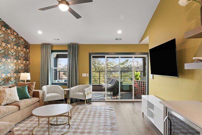 Building Photo - 1315 16th Ave S