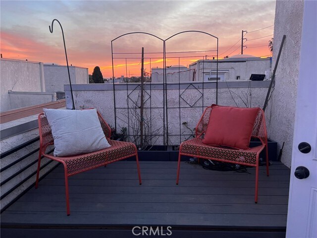 Building Photo - 1705 S Westgate Ave