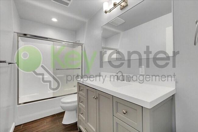 Building Photo - 8133 Molokai Way