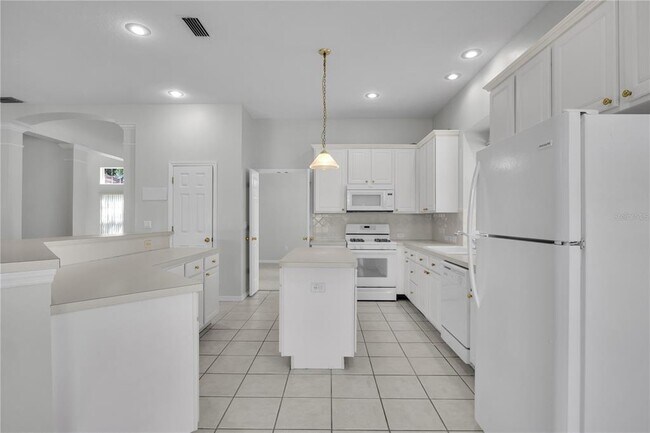 Building Photo - 18108 Sugar Brooke Dr