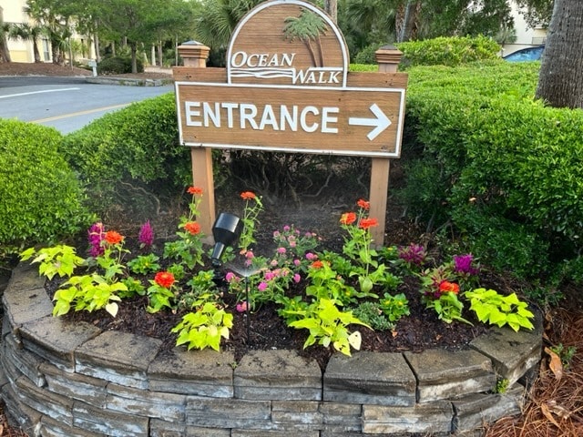 Building Photo - 10 Lemoyne Ave