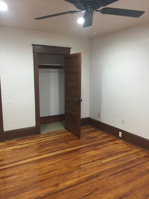 bedroom/closet - 117 N Front St