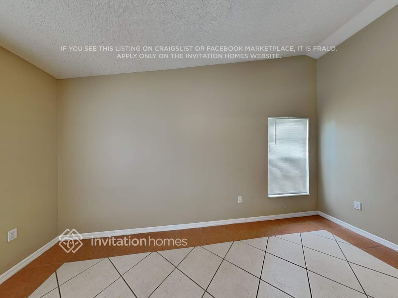 Building Photo - 7792 Indian Ridge Trail N