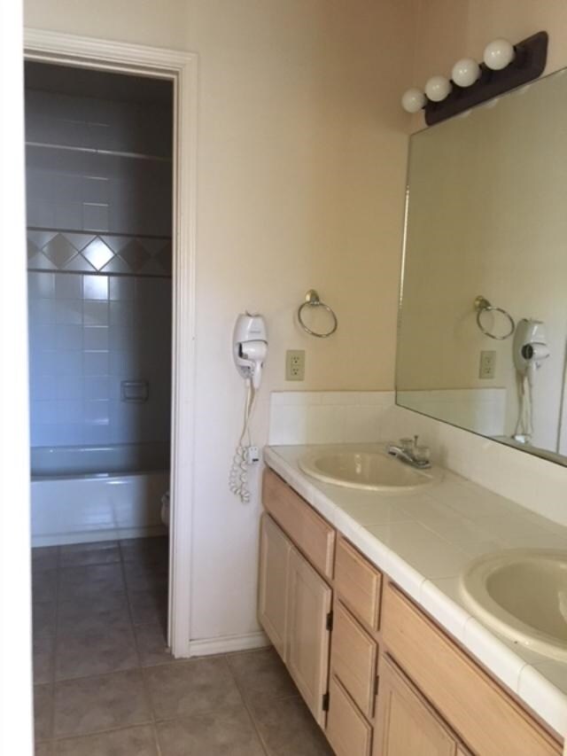 Building Photo - 510 Shiloh Dr