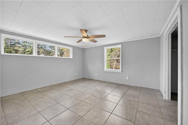 Building Photo - 3460 Maynard Cir