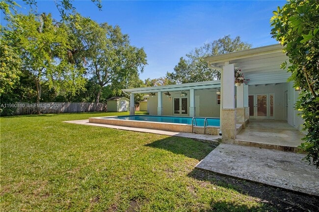 Building Photo - 8365 SW 131st St