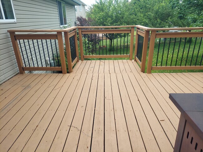 Building Photo - 5176 54th Ave NW