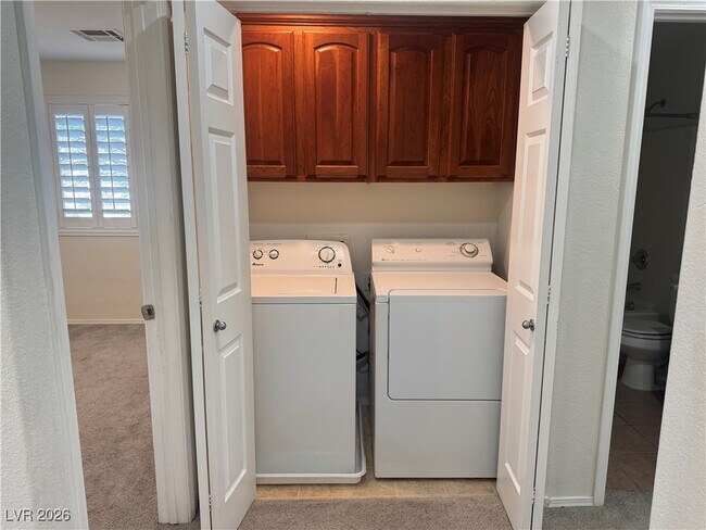 Building Photo - 9983 Alder Springs Ct