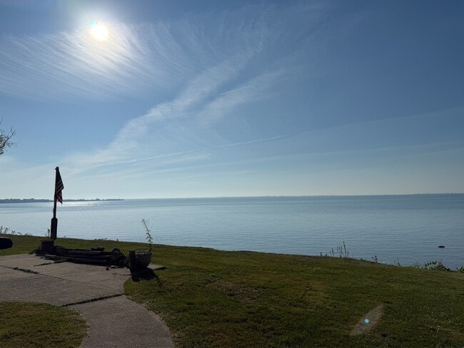 Building Photo - 10245 Dixie Hwy