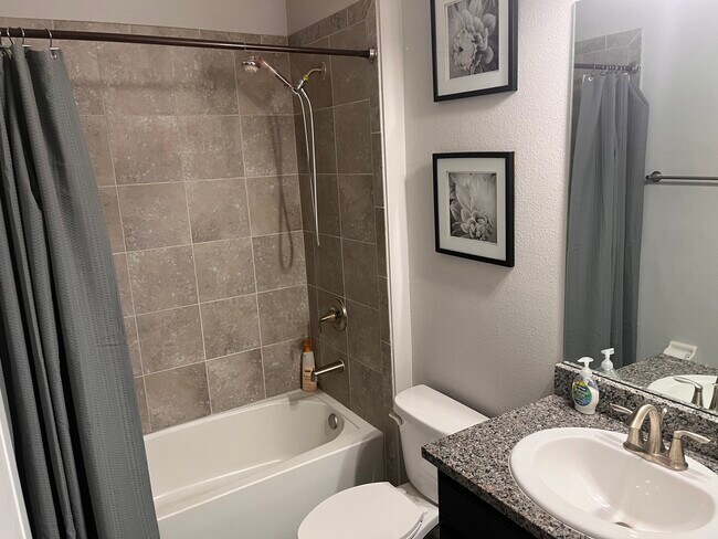 Building Photo - 32848 Sand Creek Dr