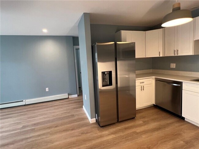 Building Photo - 9 Turner Ave