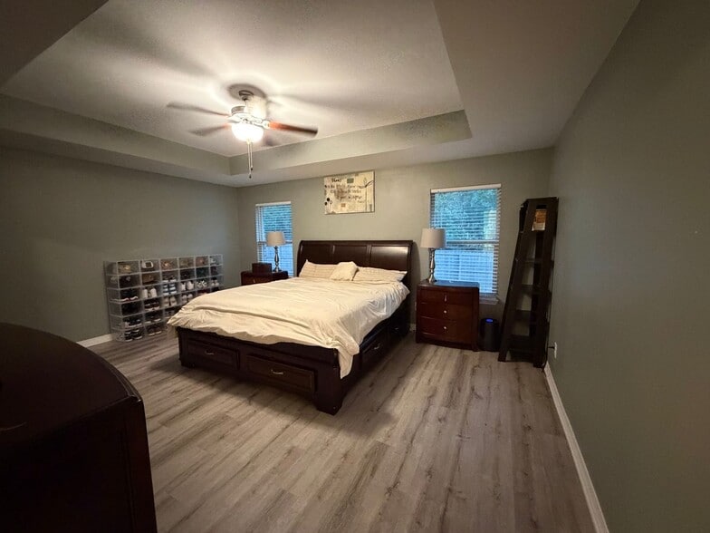 Building Photo - 1208 -C Whispering Pines Rd