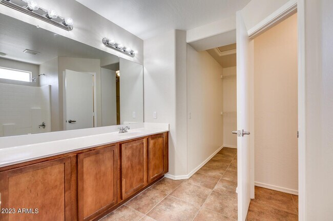 Building Photo - 16003 N Cristine Ln