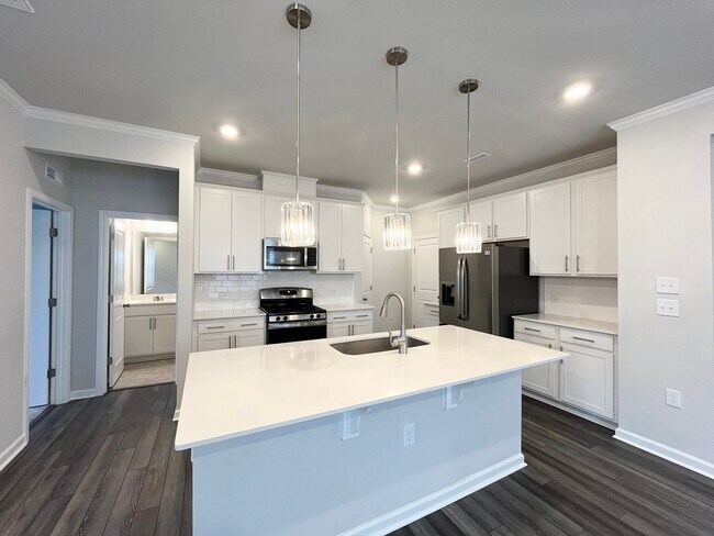 Building Photo - 812 Cainhoy Ct