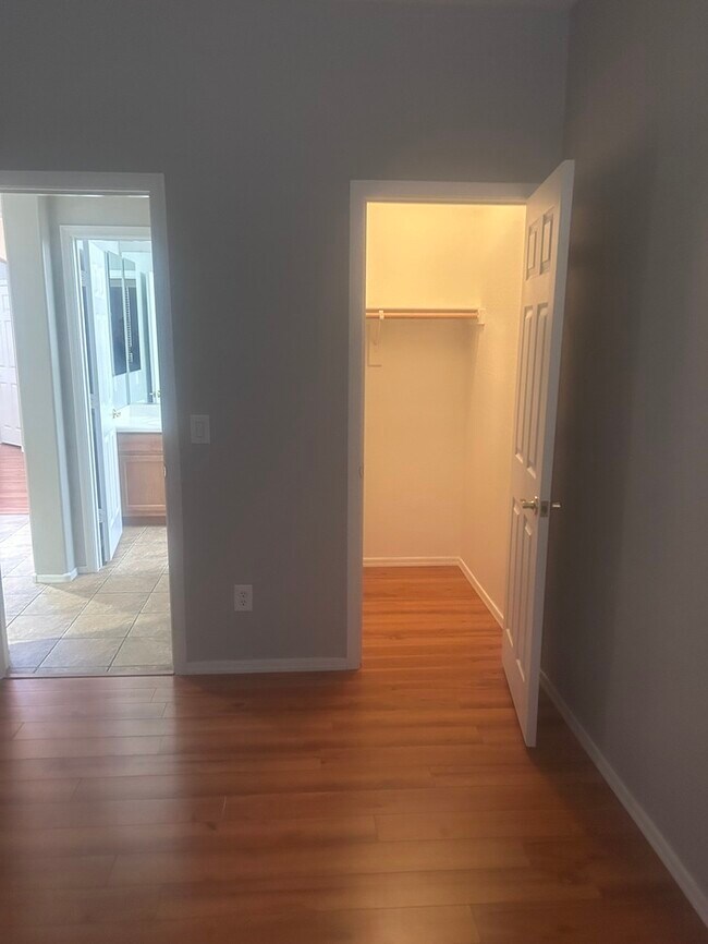 Building Photo - 6609 S 57th Ave