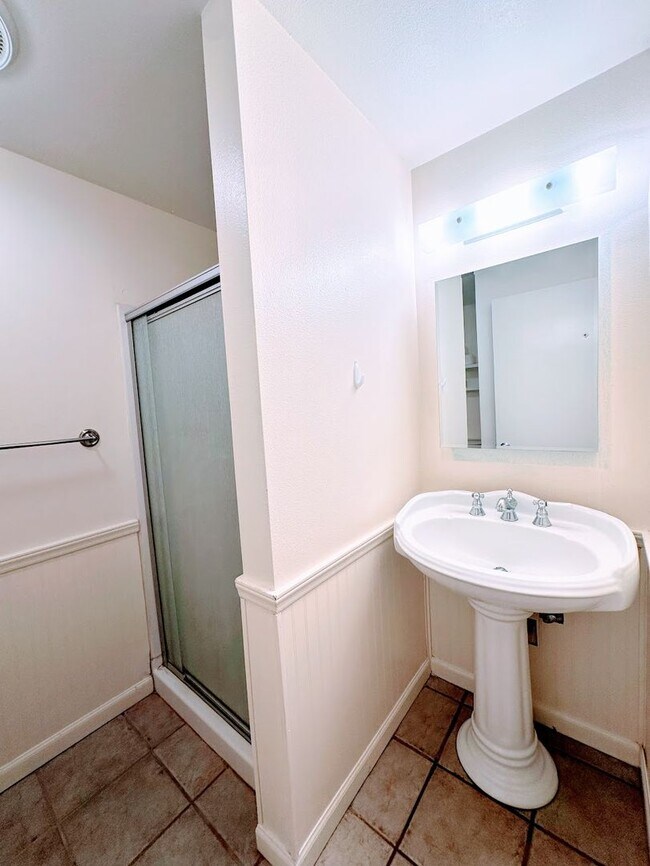 Building Photo - Kihei Shores Condo Available on 8/1/26