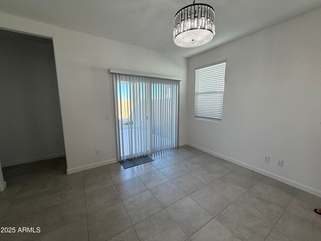 Building Photo - 40060 W Hillman Dr