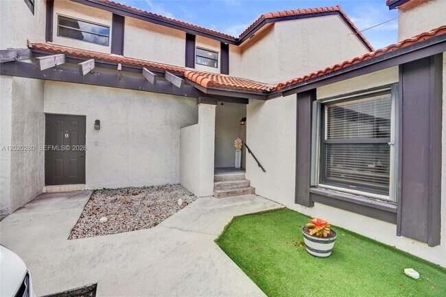 Building Photo - 15292 SW 46th Ln