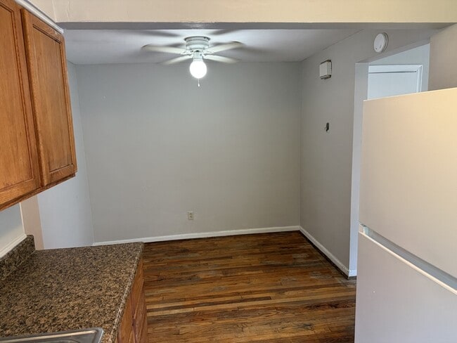Building Photo - 3926 E Gatewood Ln